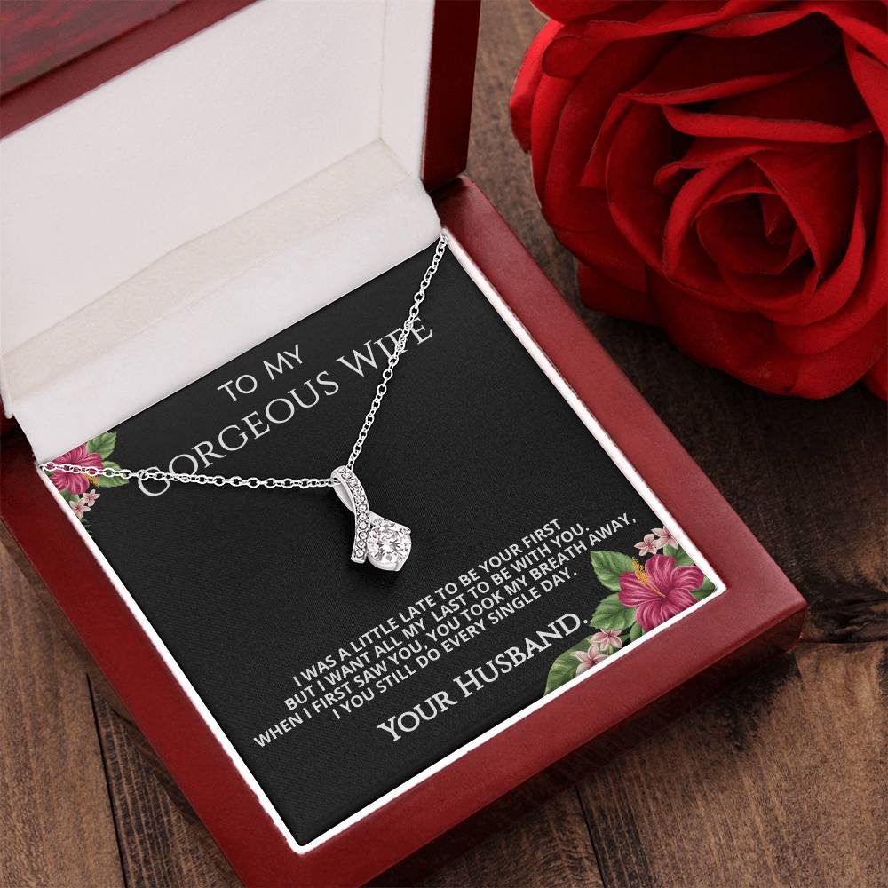 Breath Necklace. 1 Alluring Beauty Necklace