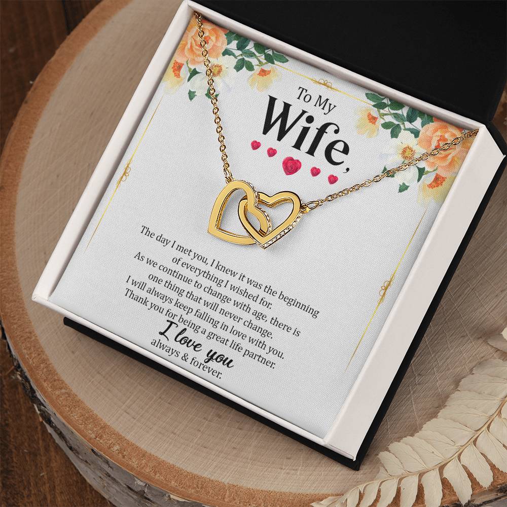 Collection Wife - Interlocking Hearts Interlocking Hearts Necklace
