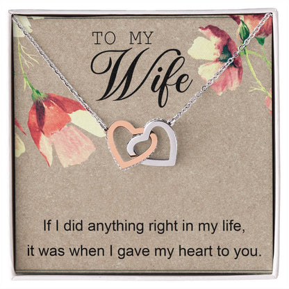 To My Wife Interlocking Hearts Necklace Message Card