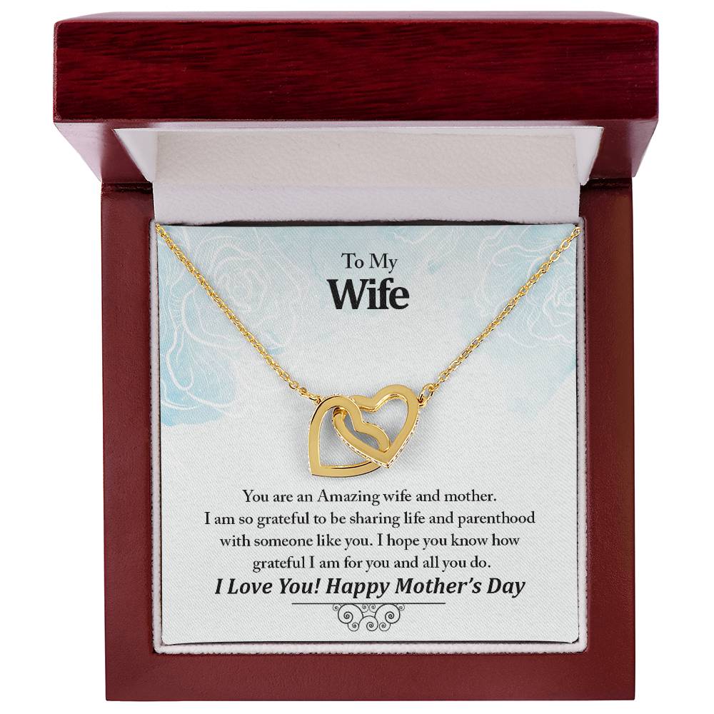 To My Wife Your An Amazing Wife And Mother Never-Ending Love Necklace Interlocking Hearts Necklace