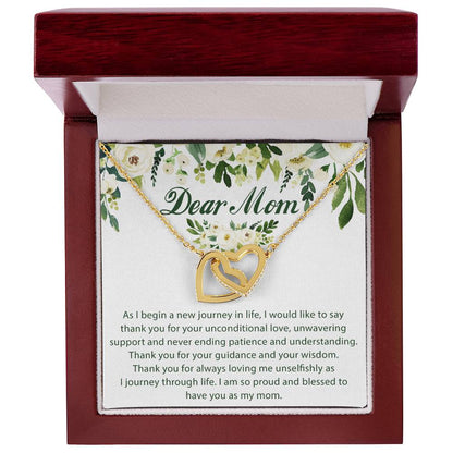 Dear Mom Interlocking Hearts Necklace Message Card