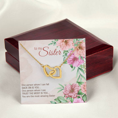 Collection Sister - Most Amazing Sister - Interlocking Hearts Necklace
