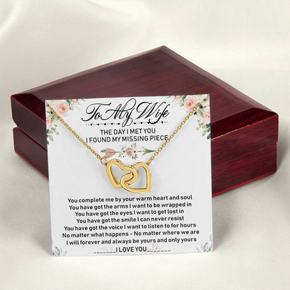 To My Wife Interlocking Hearts Necklace Message Card