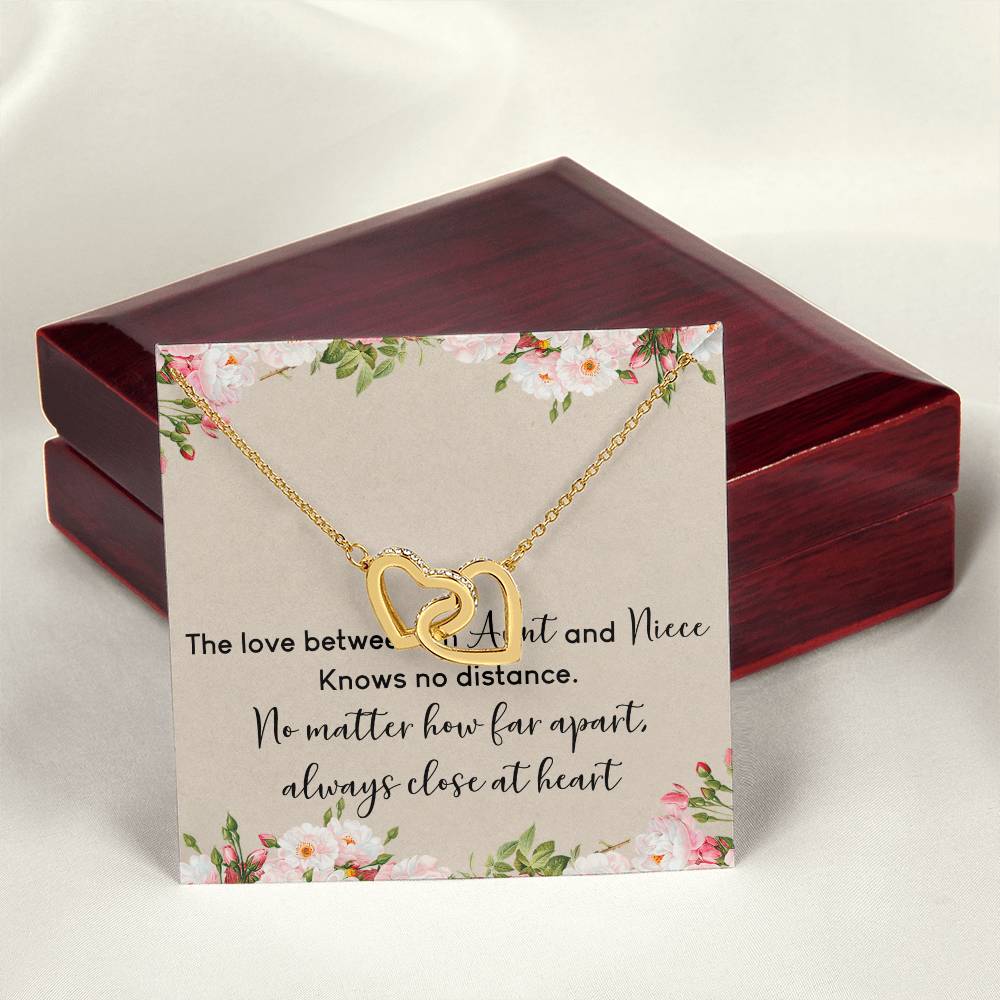 Aunt And Niece Interlocking Hearts Necklace Message Card