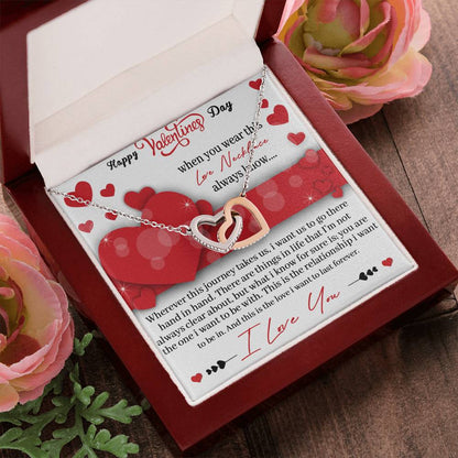 Valentines Day Love Necklace - Gift Interlocking Hearts Necklace