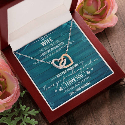 To My Wife Interlocking Hearts Necklace Message Card