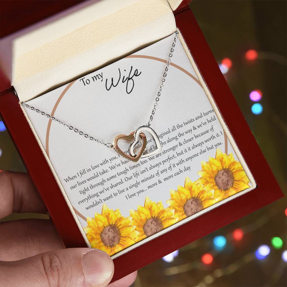 To My Wife When I Fell In Love With You - Daisy Interlocking Hearts Necklace