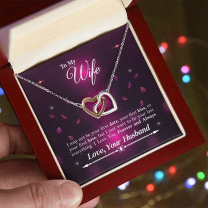To My Wife Interlocking Hearts Necklace - Gift For Wife