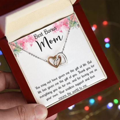 Best Bonus Mom Interlocking Hearts Necklace Message Card