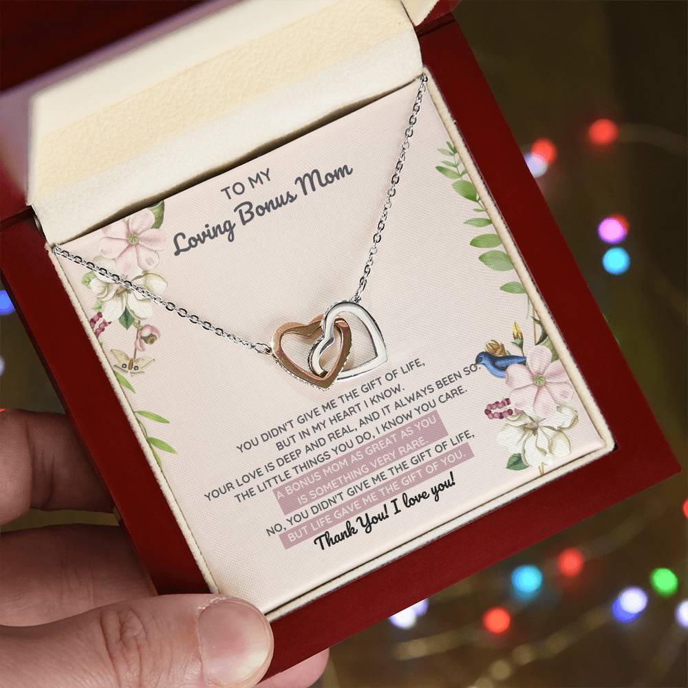 Bonus Mom Gift Of You Interlocking Heart Necklace Interlocking Hearts Necklace