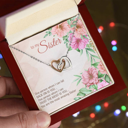 Collection Sister - Most Amazing Sister - Interlocking Hearts Necklace