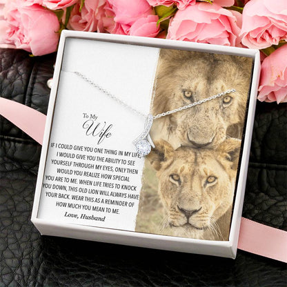 To My Wife - This Old Lion Will Always Have Your Back Alluring Beauty Necklace