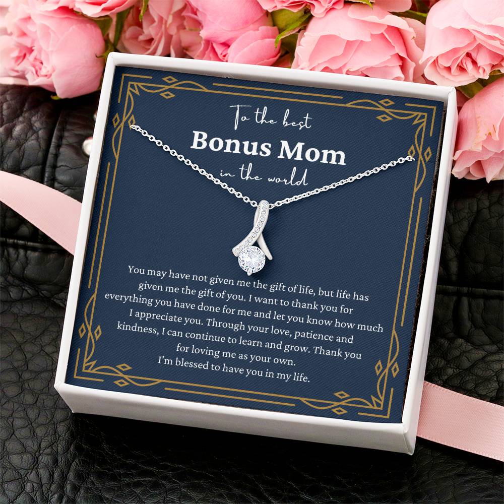 Best Bonus Mom In The World Alluring Necklace Alluring Beauty Necklace