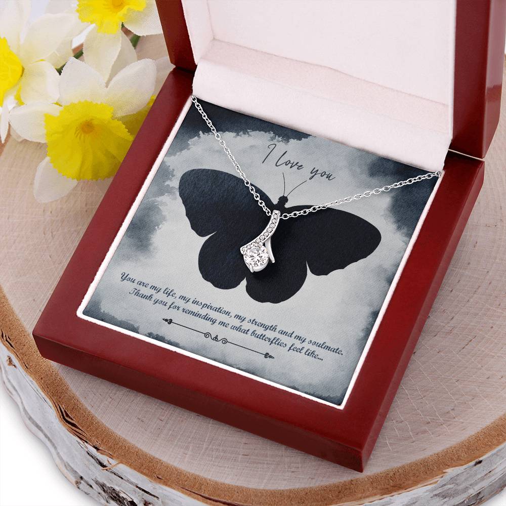 Alluring Pendant Butterfly Alluring Beauty Necklace