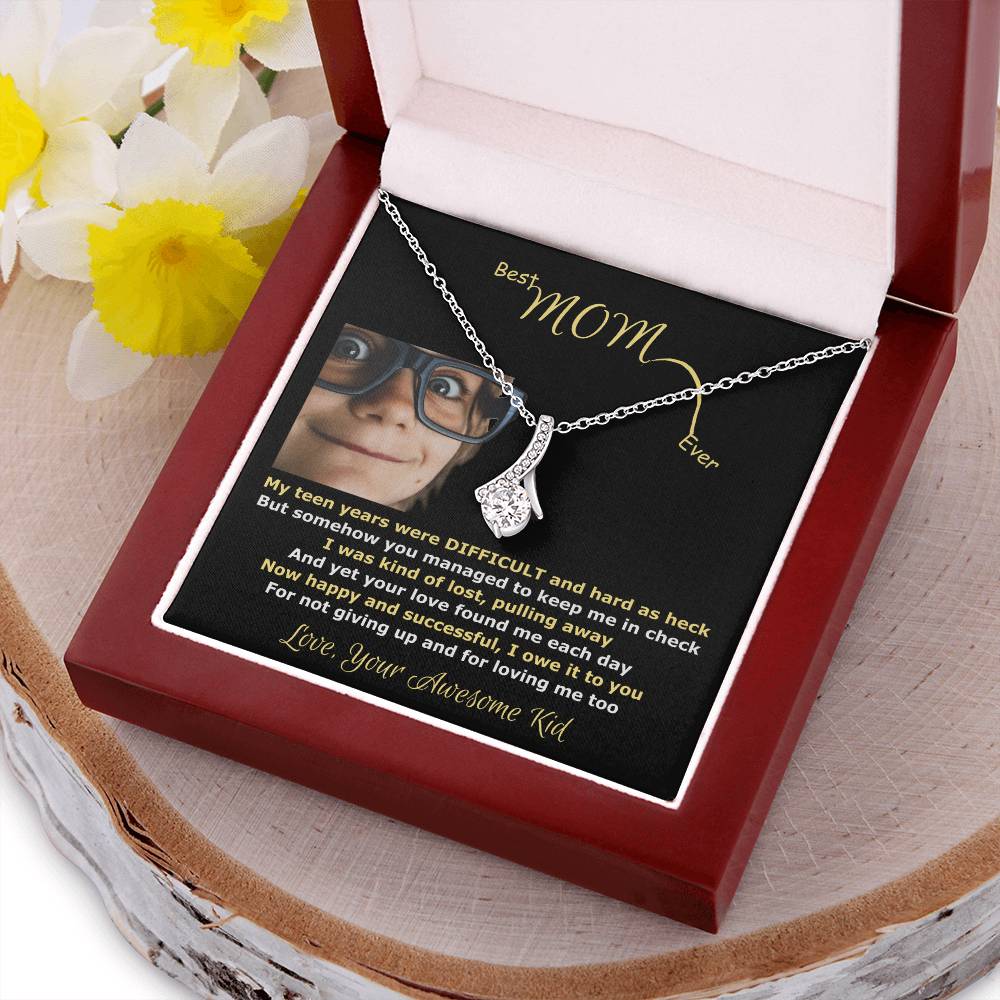 Best Mom Ever - Awesome Kid Alluring Beauty Necklace