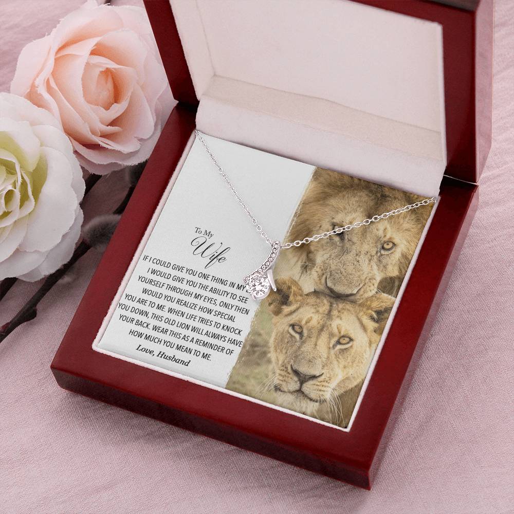 To My Wife - This Old Lion Will Always Have Your Back Alluring Beauty Necklace