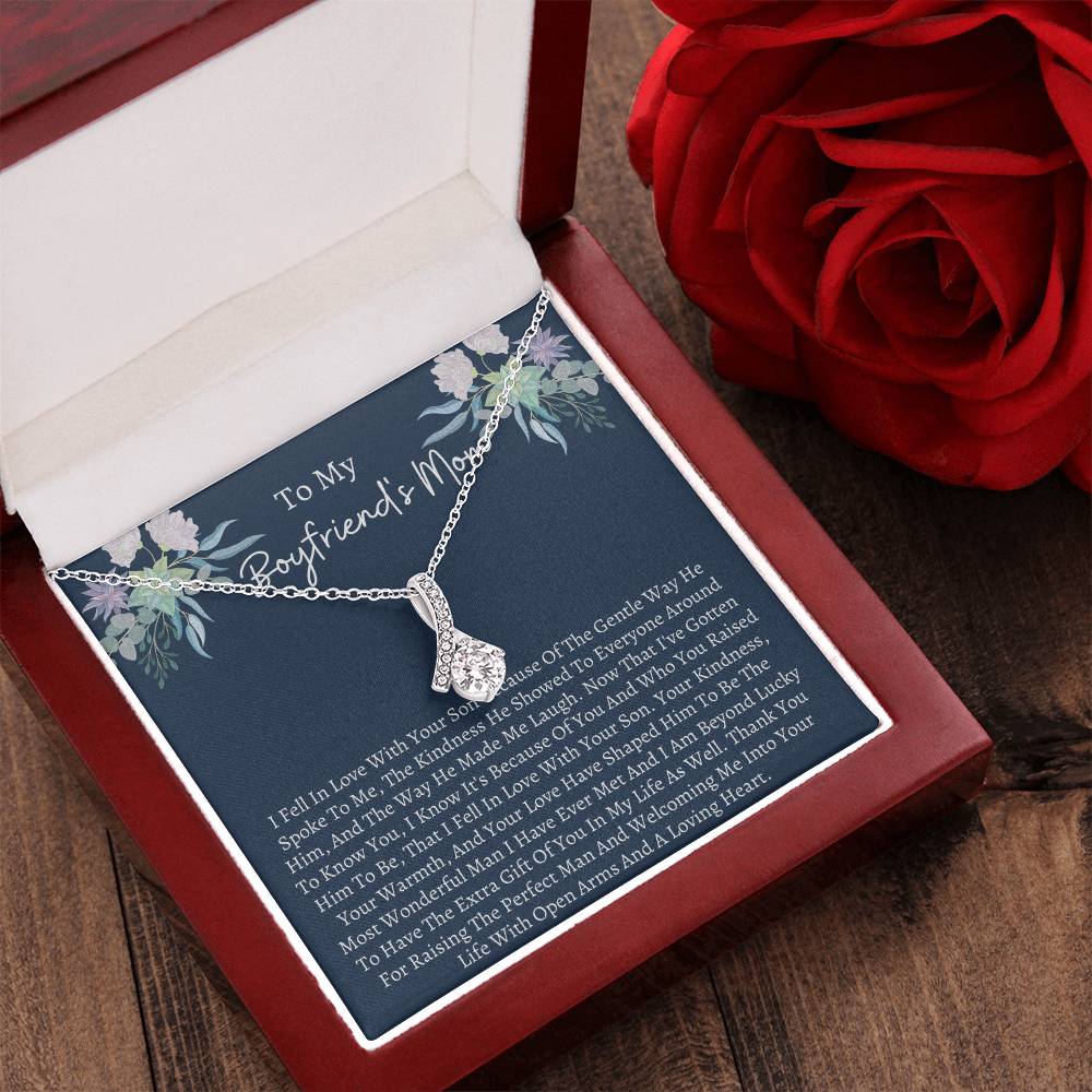 Boyfriend Mom Alluring Alluring Beauty Necklace